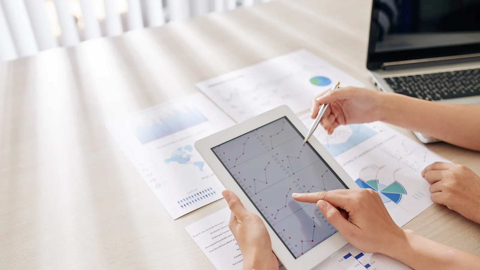 Tablet ve basılı raporlar üzerinde grafikler